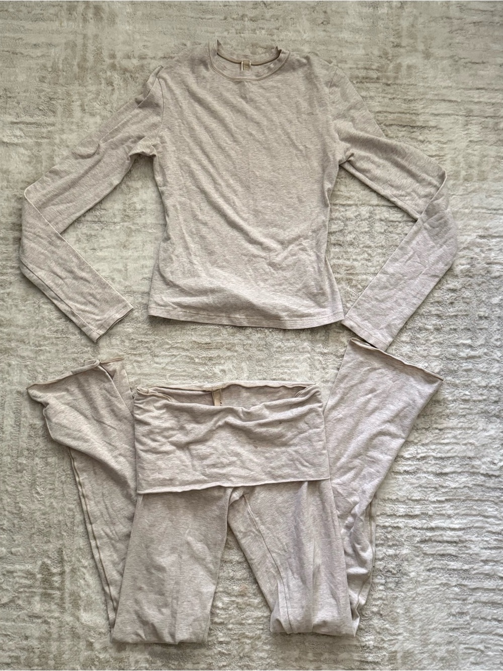 Skims oatmeal Long-Sleeve Top & flare Legging Set